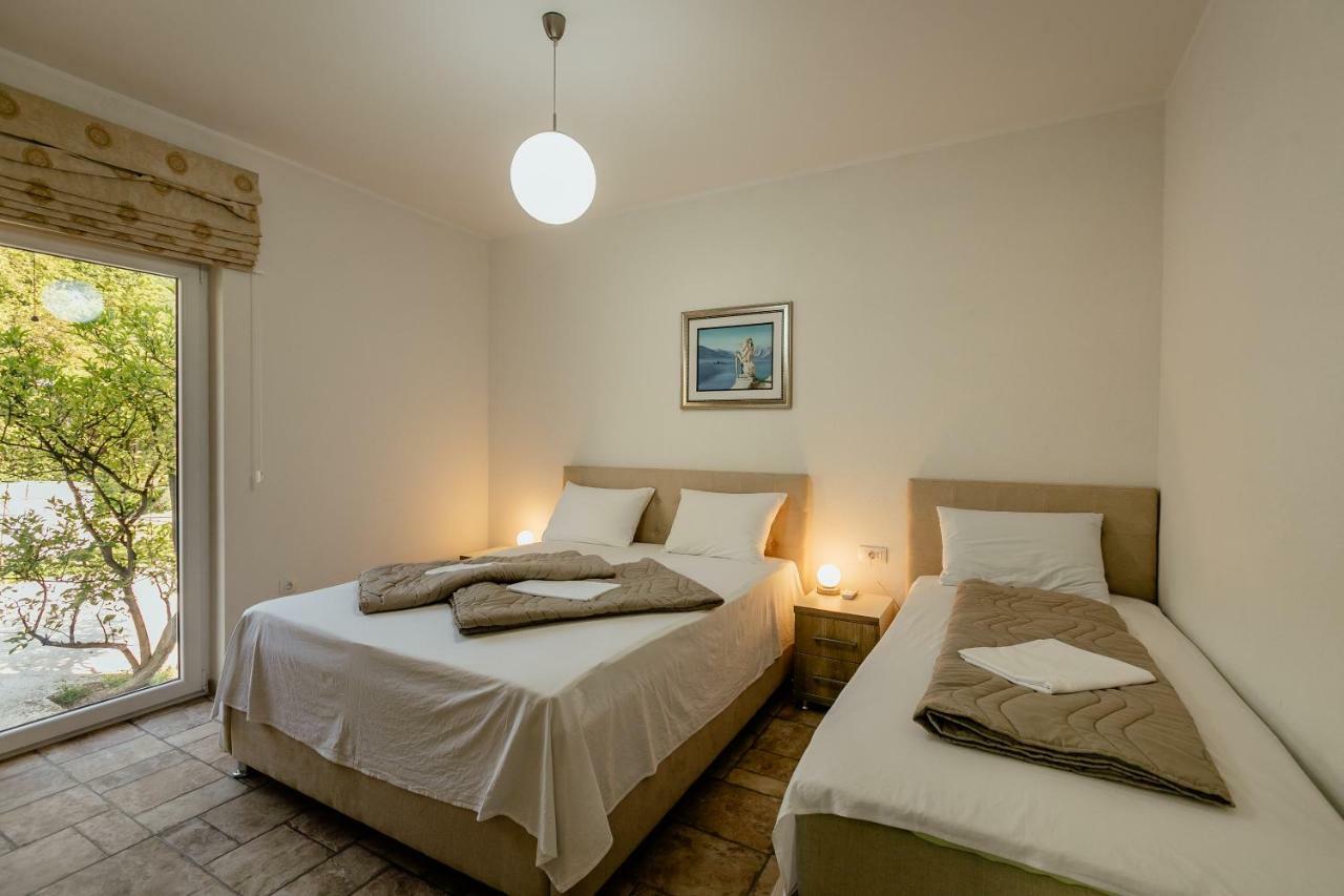 Bobana Apartments Donji Morinj Exteriér fotografie